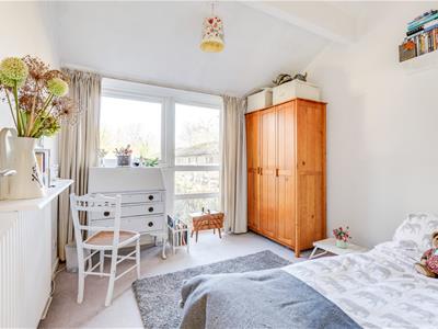 Property image 13 of home to buy in Weymede, West Byfleet